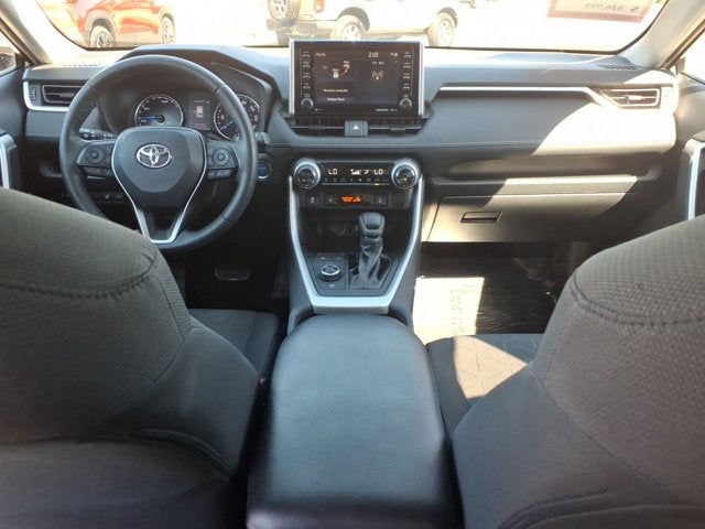 2020 Toyota RAV4 Hybrid XLE