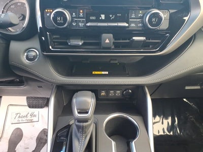 2023 Toyota Highlander L