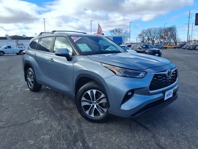 2023 Toyota Highlander L