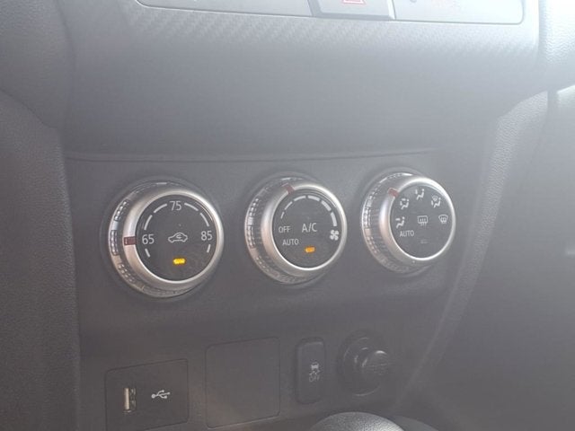 2024 Mitsubishi Outlander Sport ES