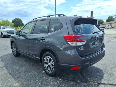2022 Subaru Forester Premium