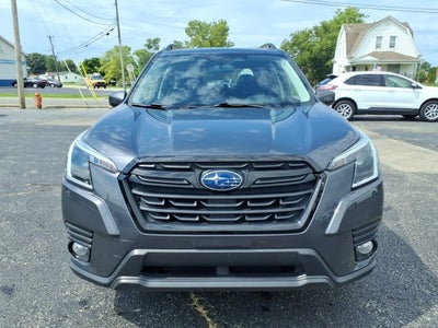 2022 Subaru Forester Premium