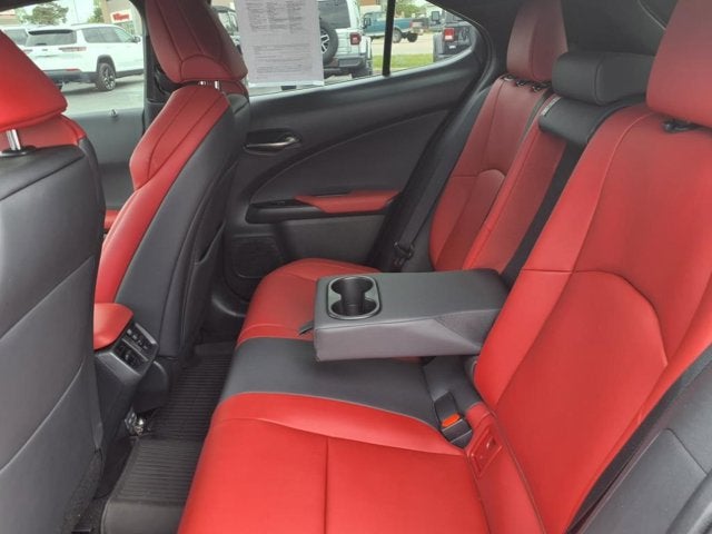 2023 Lexus UX UX 250h F SPORT Handling