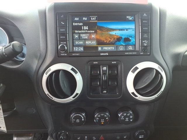 2014 Jeep Wrangler Unlimited Polar Edition