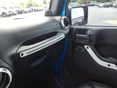 2014 Jeep Wrangler Unlimited Polar Edition