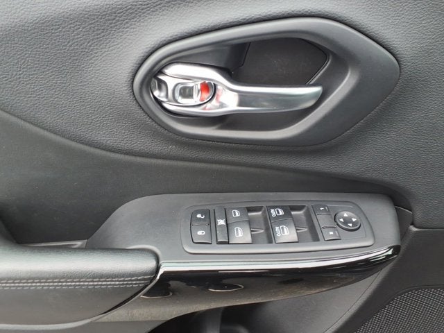 2019 Jeep Cherokee Altitude