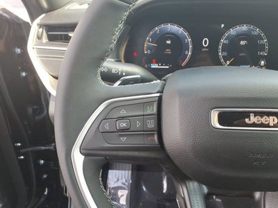 2027 Jeep Grand Cherokee Laredo X