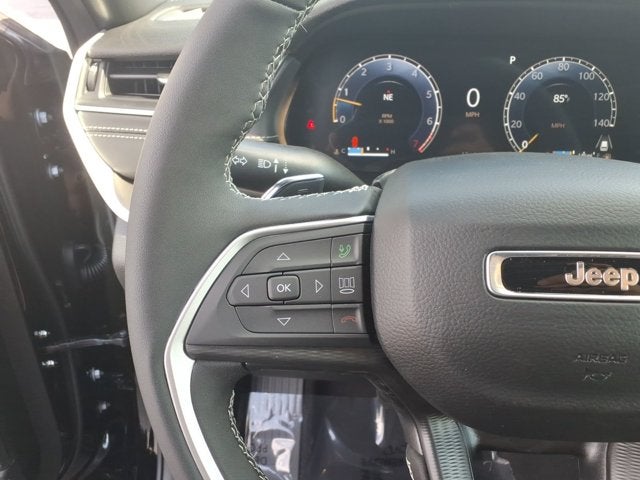 2027 Jeep Grand Cherokee Laredo X