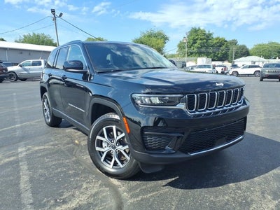 2027 Jeep Grand Cherokee Laredo X