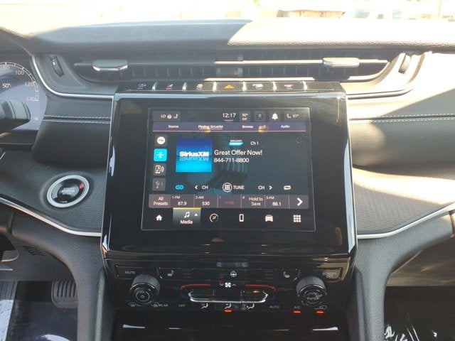 2024 Jeep Grand Cherokee Laredo X
