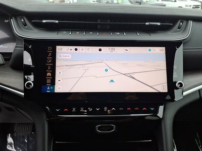 2027 Jeep Grand Cherokee Laredo Altitude