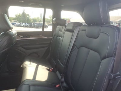 2027 Jeep Grand Cherokee Limited