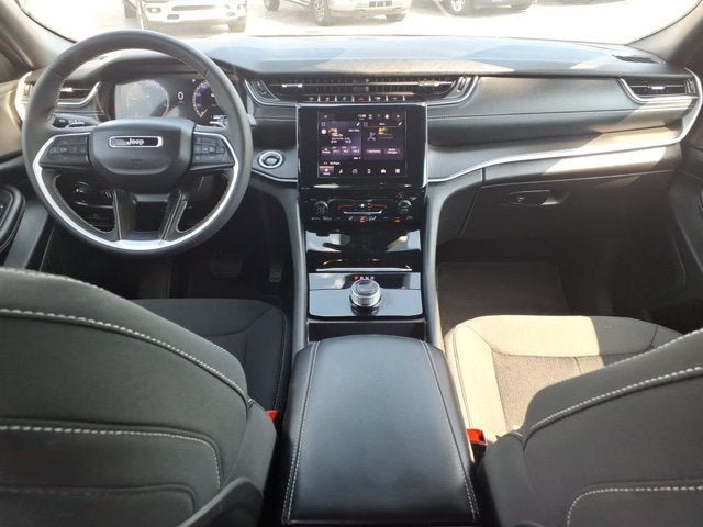 2025 Jeep Grand Cherokee L Laredo X