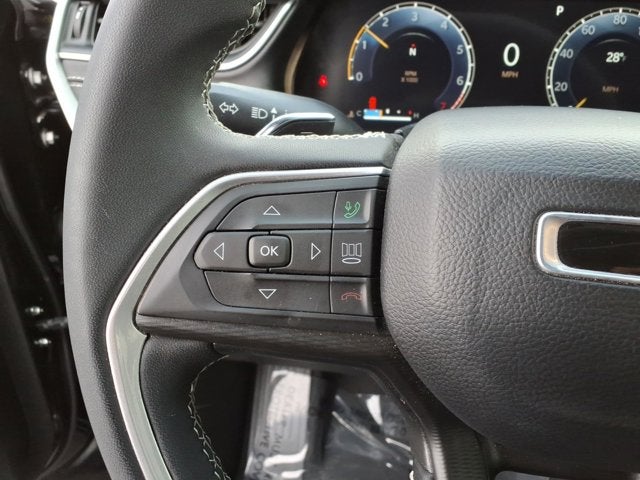 2024 Jeep Grand Cherokee L Laredo