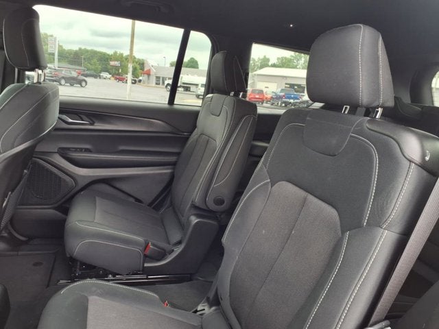 2024 Jeep Grand Cherokee L Laredo X