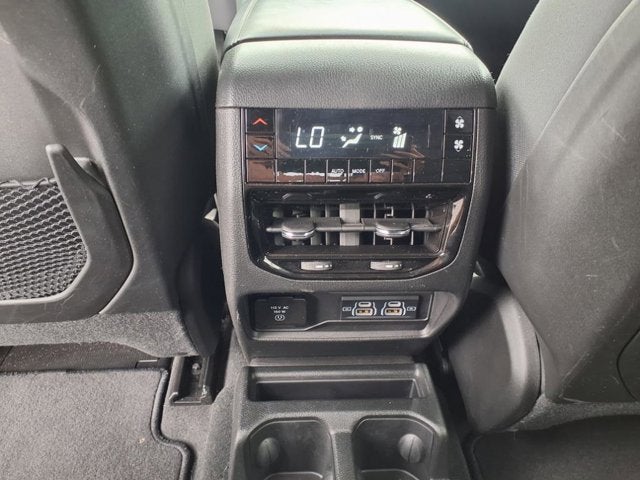 2024 Jeep Grand Cherokee L Laredo X