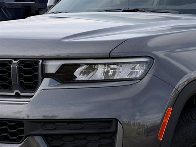 2026 Jeep Grand Cherokee L Laredo Altitude