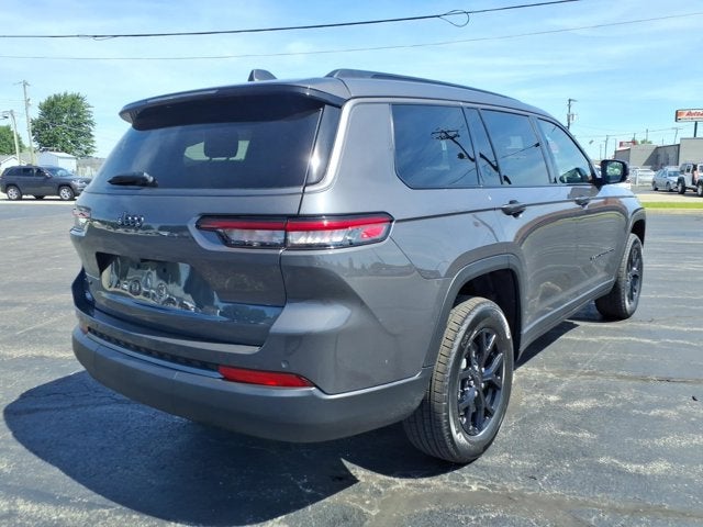 2026 Jeep Grand Cherokee L Laredo Altitude