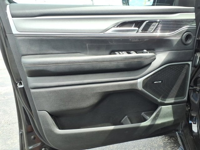 2024 Jeep Wagoneer Series II Carbide