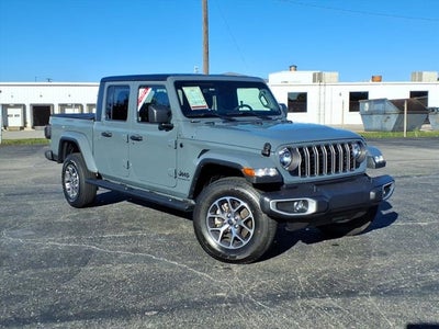 2024 Jeep Gladiator Sport S