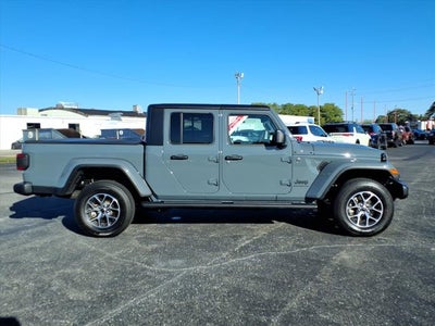 2024 Jeep Gladiator Sport S