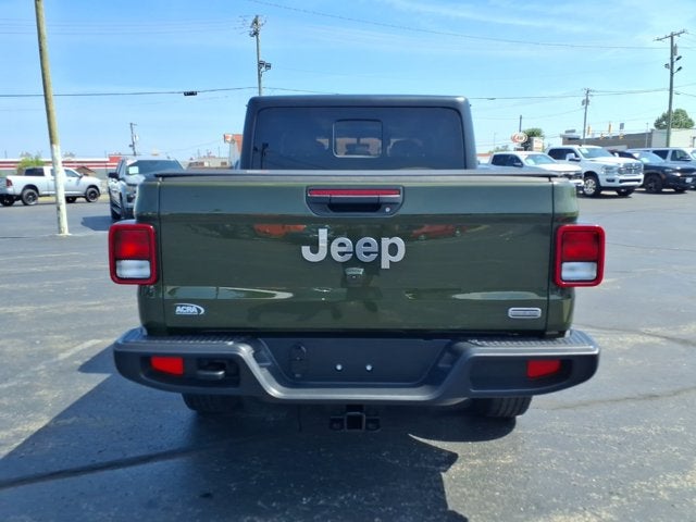 2023 Jeep Gladiator Overland