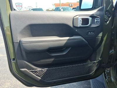 2023 Jeep Gladiator Overland