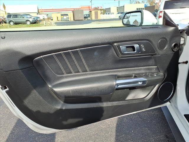 2020 Ford Mustang Base