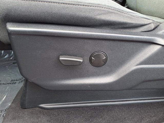 2023 Ford F-150 Base