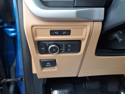 2022 Ford F-150 Base