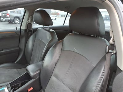 2011 Chevrolet Malibu LT w/2LT