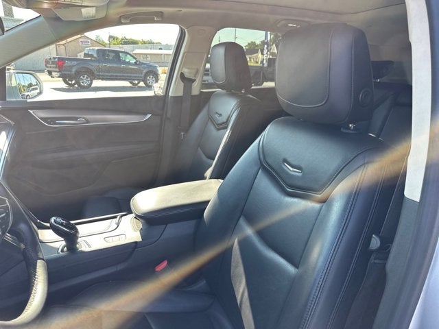 2018 Cadillac XT5 Luxury AWD