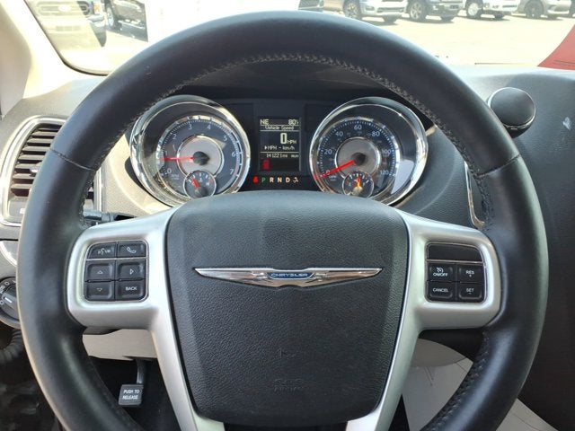 2015 Chrysler Town & Country Touring-L