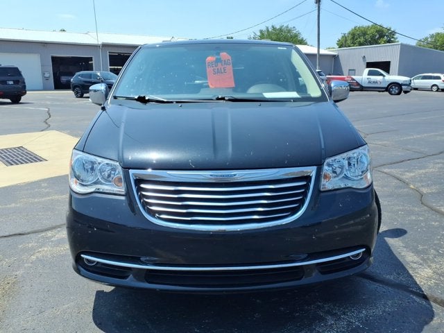 2015 Chrysler Town & Country Touring-L