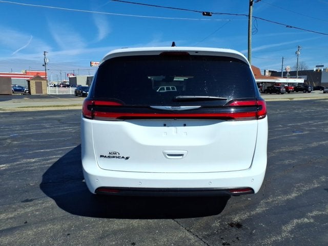 2025 Chrysler Pacifica Limited