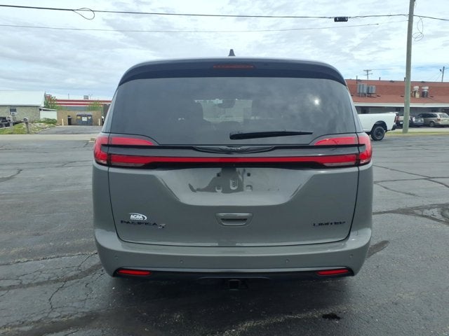 2025 Chrysler Pacifica Limited