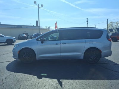 2024 Chrysler Pacifica Limited