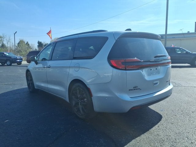 2024 Chrysler Pacifica Limited