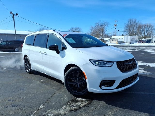 2025 Chrysler Pacifica Limited