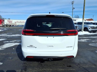 2025 Chrysler Pacifica Limited