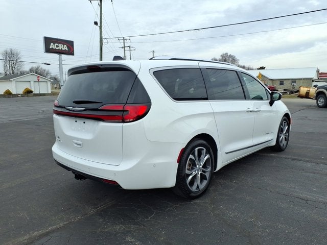2025 Chrysler Pacifica Pinnacle
