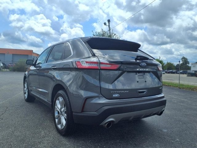 2022 Ford Edge Titanium