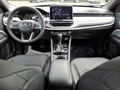 2023 Jeep Compass Latitude Lux
