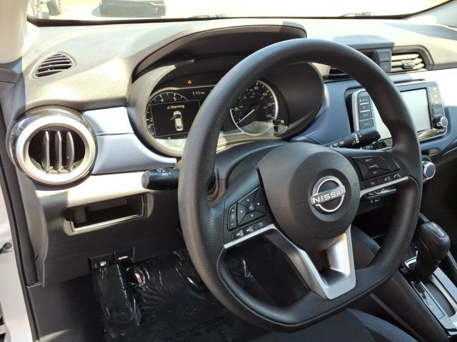 2023 Nissan Versa SV