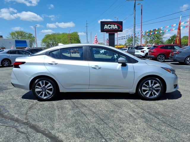 2023 Nissan Versa SV