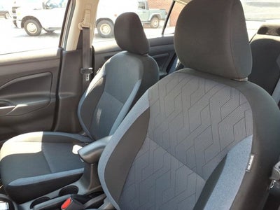 2023 Nissan Versa SV