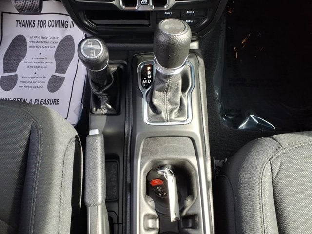 2022 Jeep Wrangler Unlimited Willys