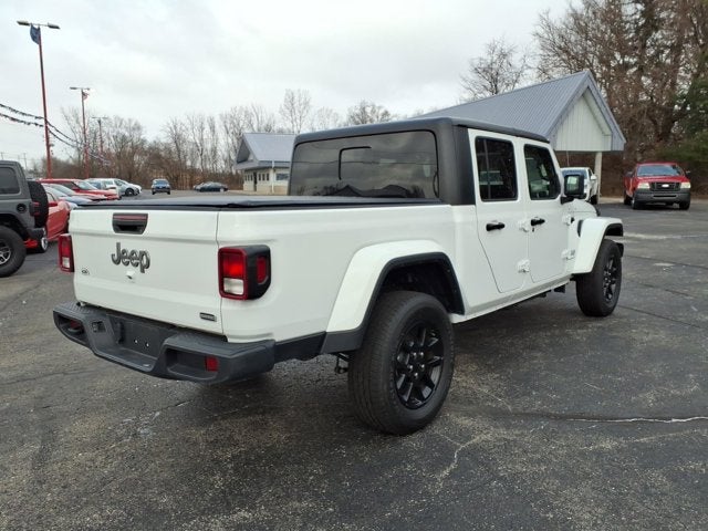 2023 Jeep Gladiator Overland
