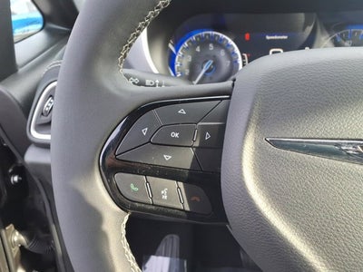 2023 Chrysler Pacifica Touring