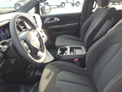 2023 Chrysler Pacifica Touring